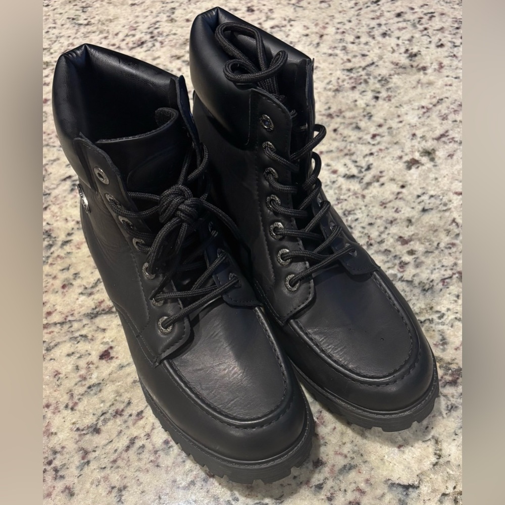 Lugz Men’s Convoy Boots size 8.5